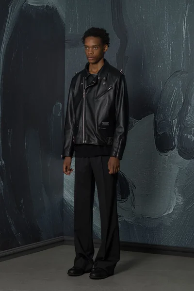 Look 32